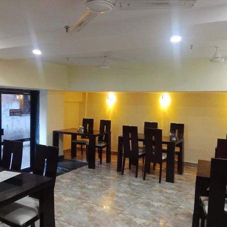 Hotel Holiday Express Καλκούτα Εξωτερικό φωτογραφία