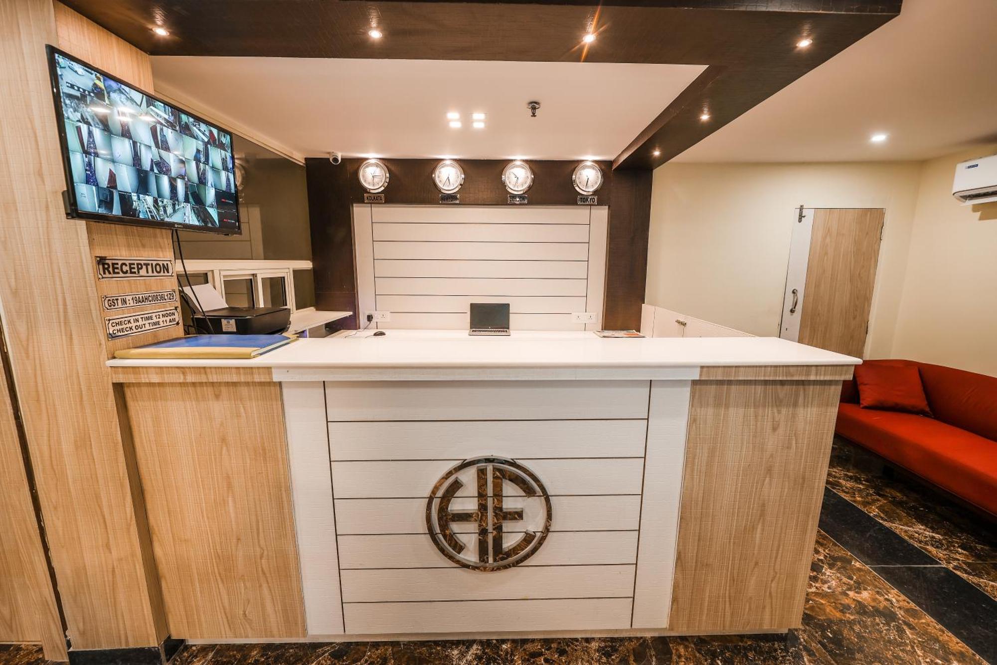 Hotel Holiday Express Καλκούτα Εξωτερικό φωτογραφία