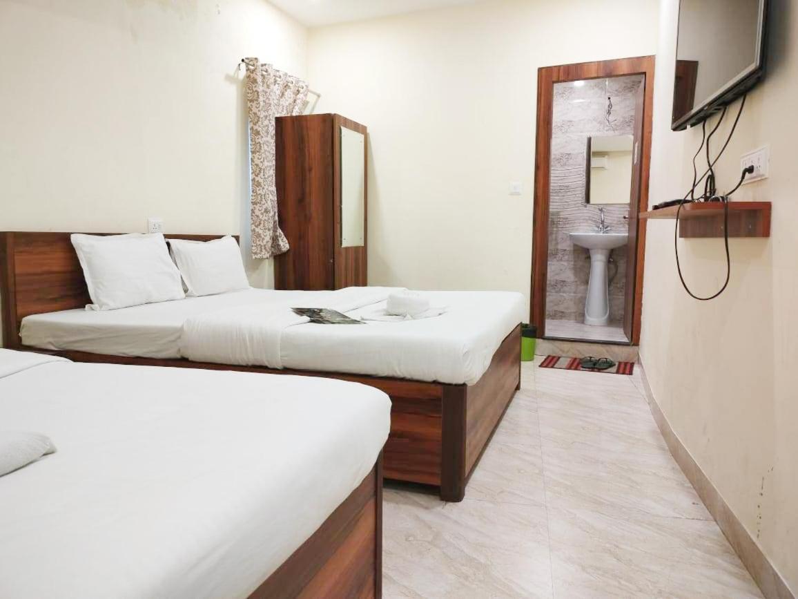 Hotel Holiday Express Καλκούτα Εξωτερικό φωτογραφία