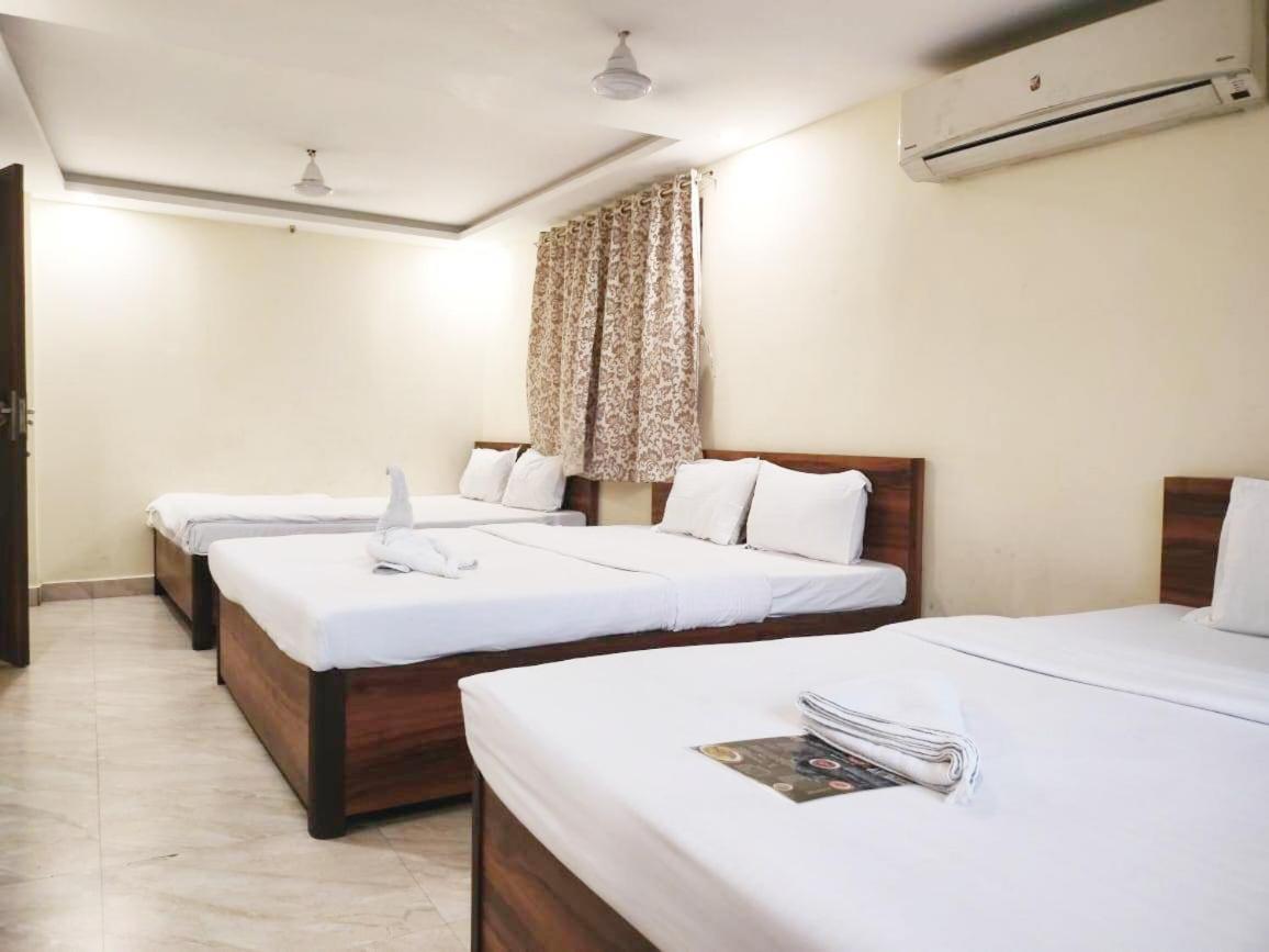 Hotel Holiday Express Καλκούτα Εξωτερικό φωτογραφία
