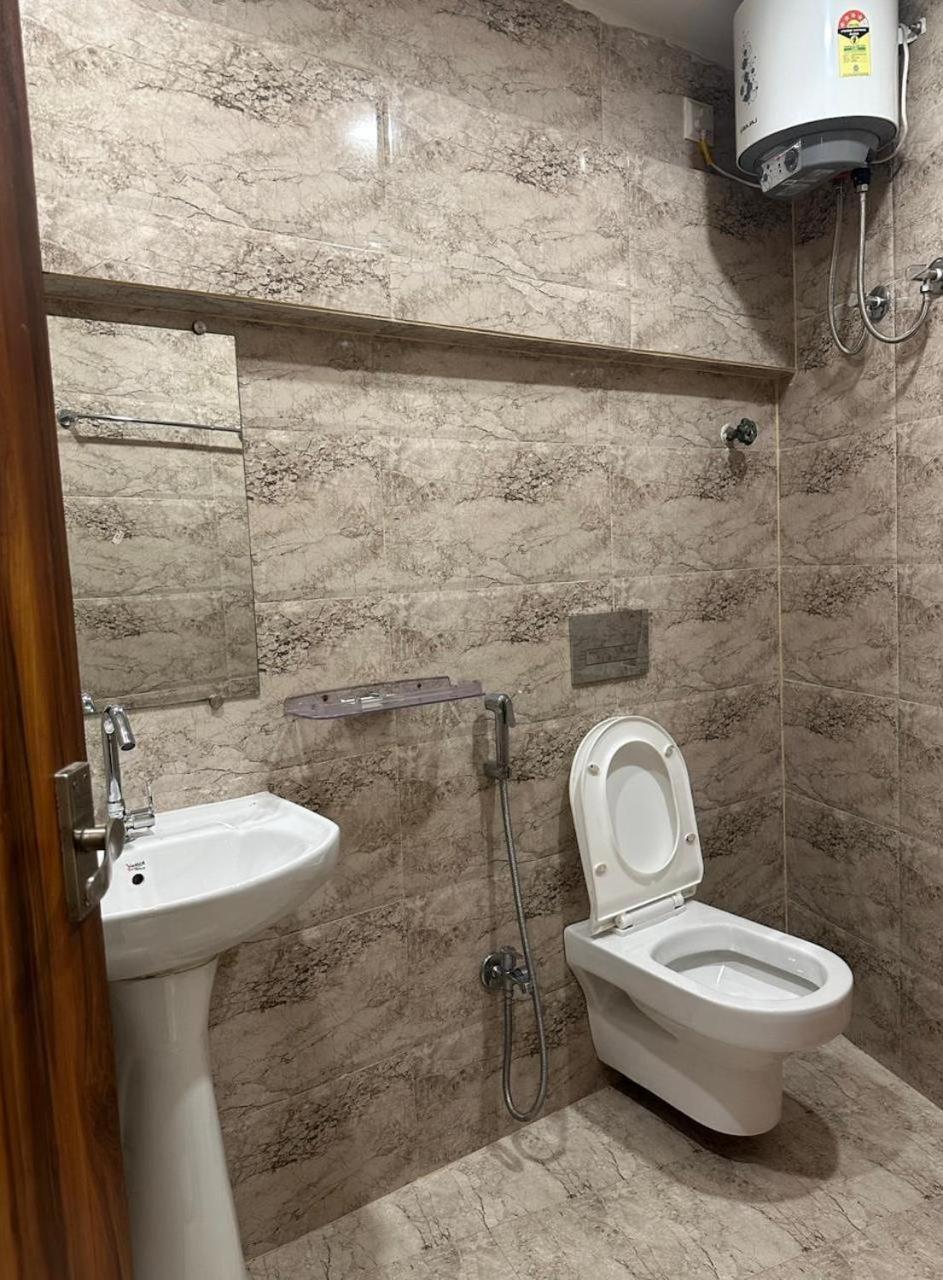 Hotel Holiday Express Καλκούτα Εξωτερικό φωτογραφία